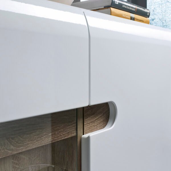 Chelsea Living 3 Door Glazed Sideboard in White with a Truffle Oak Trim - Image 5