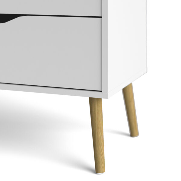 Oslo Chest of 4 Drawers in White and Oak - Image 9
