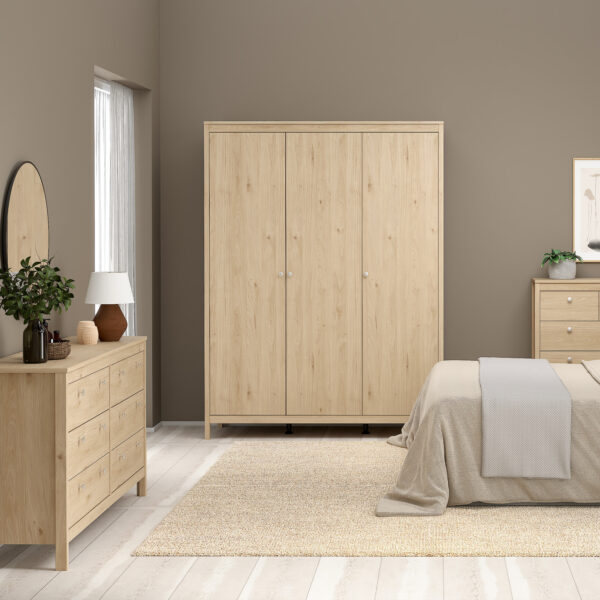 Madrid Double Dresser 4+4 Drawers in Jackson Hickory Oak - Image 6