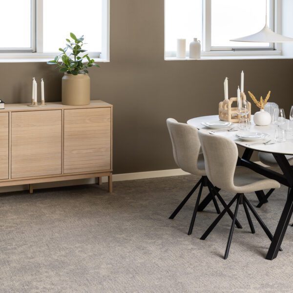 Linley 3 Door Sideboard in White Oak - Image 6