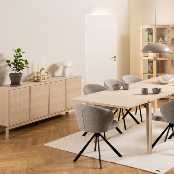 Linley 4 Door Sideboard in White Oak - Image 6