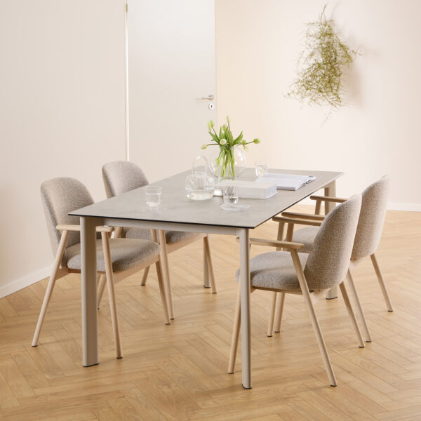 Palermo Ceramic Dining Table in Grey - Image 4
